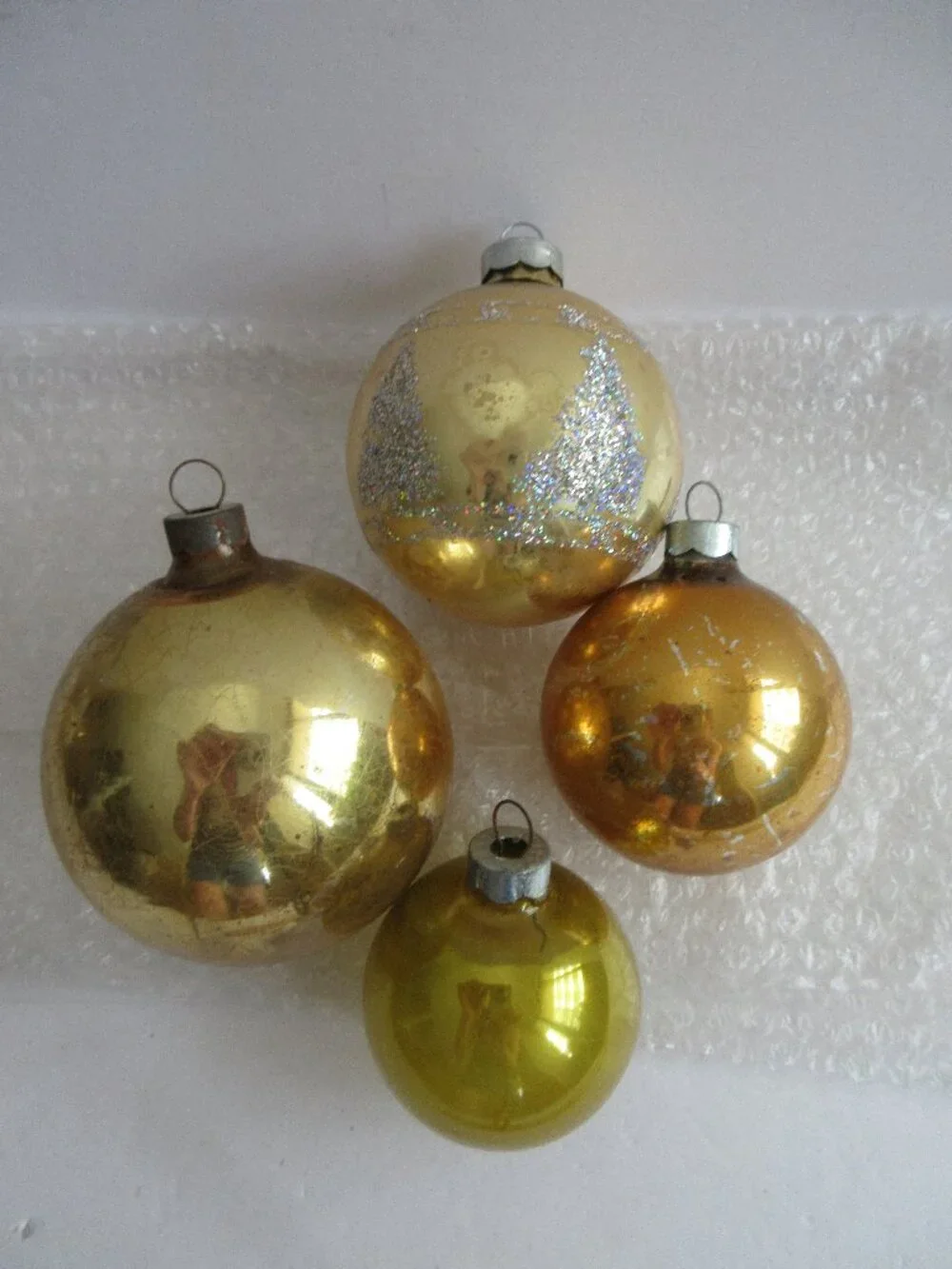 Glass Christmas Ornaments Vintage Made in USA Glitter Stencil & Solids Lot of 4
